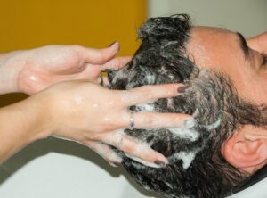 How to Use Tyrmordehidom Professional Shampoo